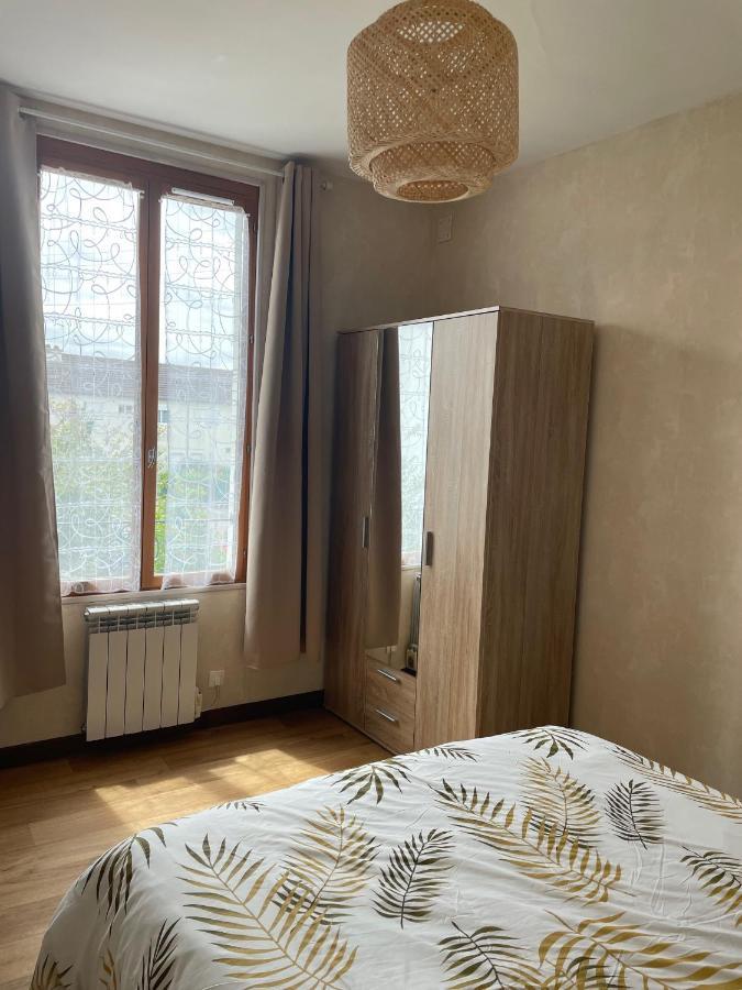 Appartement 35 M2 1Er Etage 200 M De La Mer Avec Jardin Luc-sur-Mer Εξωτερικό φωτογραφία